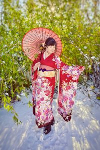 How to wear a Kimono